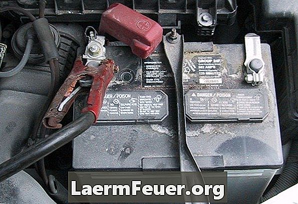 Historia baterii samochodowych