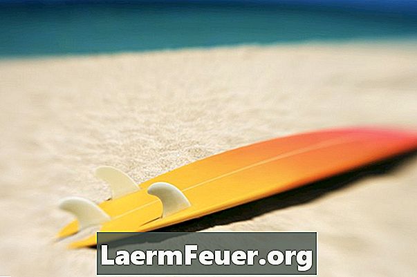 Comment réparer les planches de surf époxy