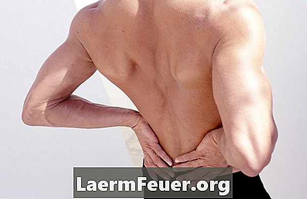 Πώς να τεντώσετε τη σπονδυλική στήλη για να μειώσετε τον πόνο στην πλάτη