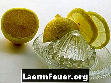 Kā uz nakti uzklāt citronu sulu