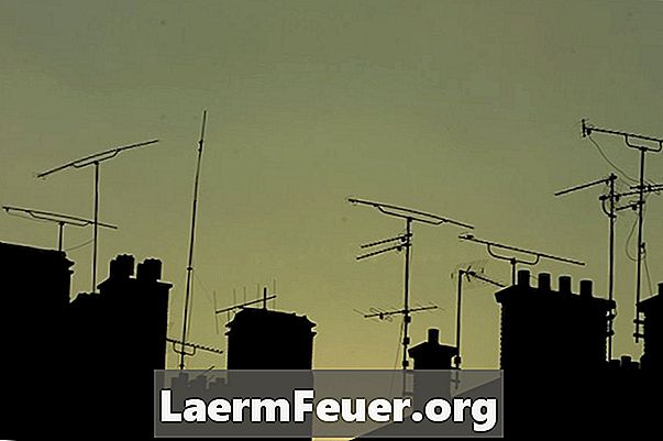 Cómo calcular la longitud ideal de las antenas de radio