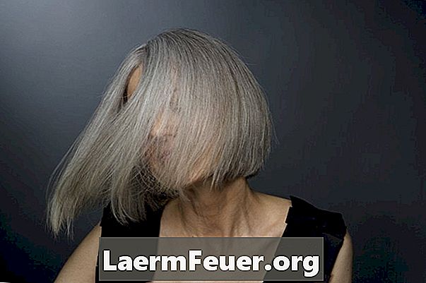 Kako obarvati sive lase z uporabo obrnjenih sten