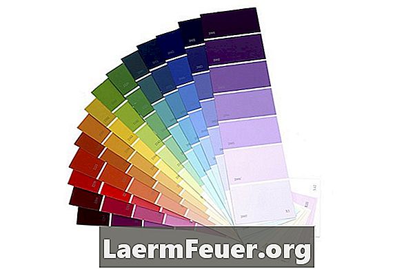 Як підібрати кольори меблів зі стіною