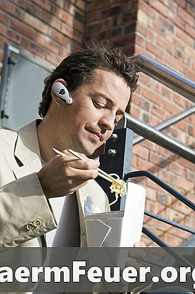 Como conectar um fone de ouvido bluetooth estéreo a um celular Android