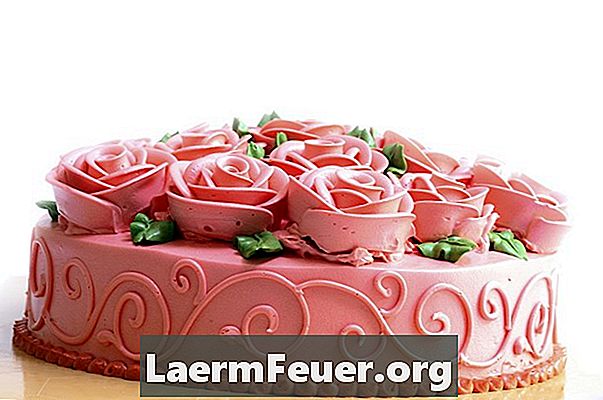 Cómo confeccionar flores para la decoración de pasteles (con instrucciones)