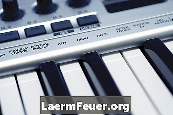 Как да конфигурирате MIDI клавиатури в Ableton