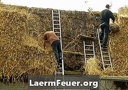 Comment construire un toit de chaume