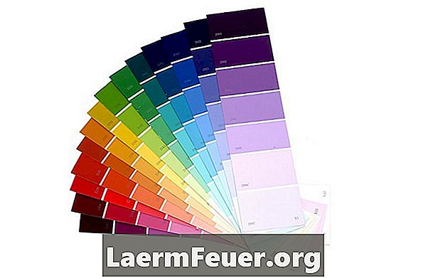 Kako pretvoriti barve barve v šestnajstiške osnovne barvne kode
