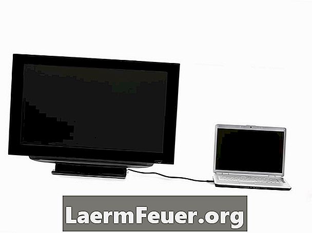 LCD 노트북을 모니터로 변환하는 방법