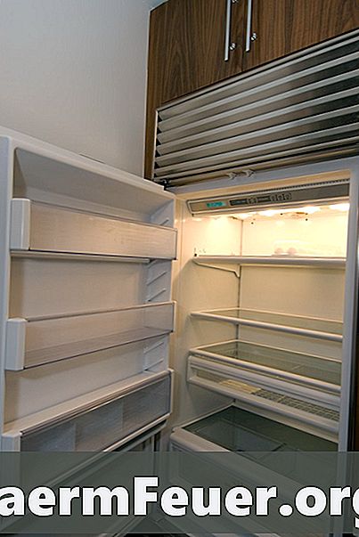 วิธีแก้ไขตู้เย็นที่แช่แข็ง