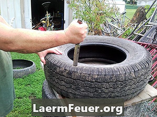 Cómo cortar los neumáticos de goma