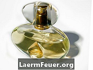 Como decantar um atomizador de perfume