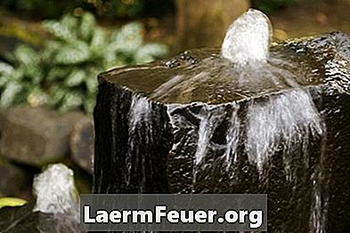 Jak ozdobić fontanną ze sztucznego kamienia