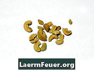 Hvordan forlate cashewnøtter i saus