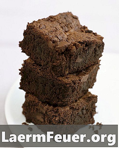 Hogyan lehet melegebbé tenni a brownie ízét