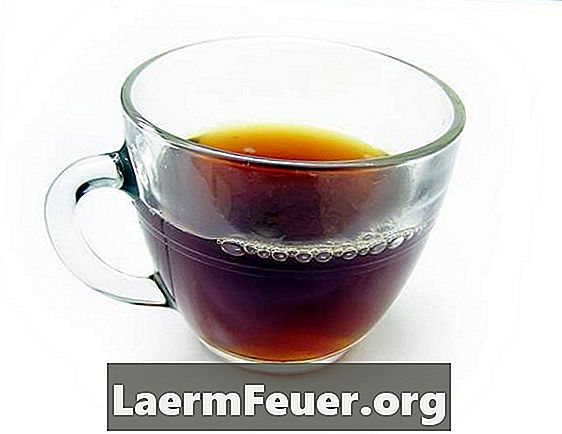 Come disintossicare il tuo tè bevente di fegato