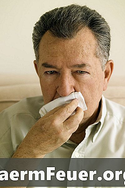 Hvordan klare ører og slippe av med trengsel forårsaket av mucus