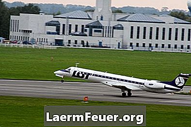 Como determinar a velocidade de aproximação para o pouso de um avião