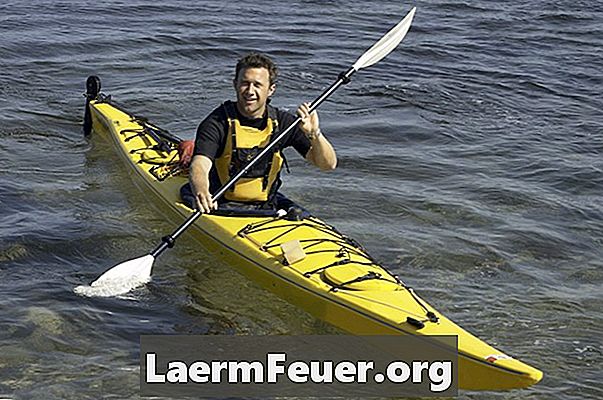 Come equipaggiare un kayak con una vela
