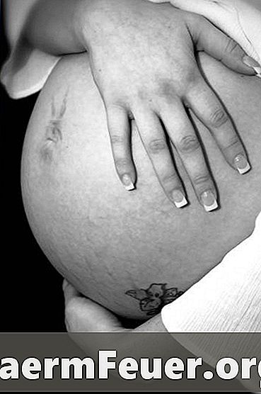 Hoe tatoeage te voorkomen als gevolg van zwangerschap