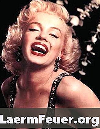 Make-up van Marilyn Monroe maken