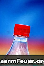 Hoe maak je handgemaakte Coca-Cola plastic flessen