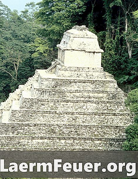 아즈텍 사원의 모형 제작법