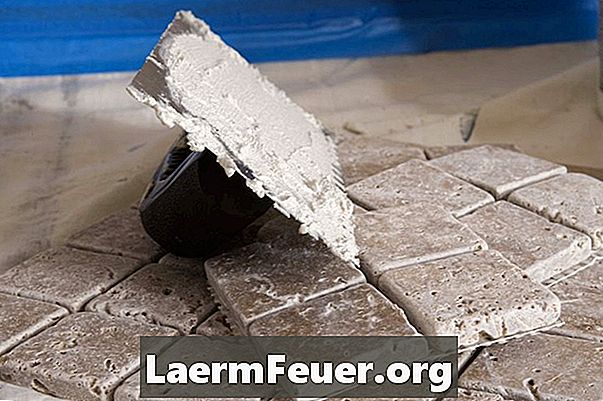 Как залить цементный пол
