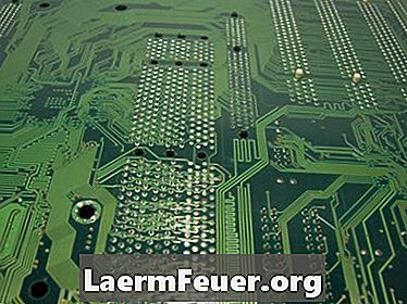 레이저 커팅 머신으로 PCB를 만드는 방법