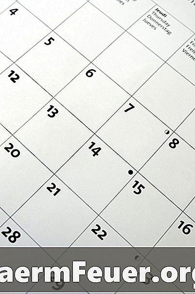 Kā izveidot kalendāru HTML