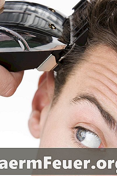 Hvordan lage en mannlig hårklipp på deg selv