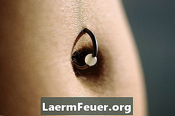Hvordan lage en falsk nål piercing