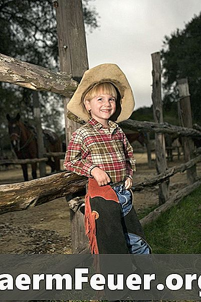 Come creare un leggings da cowboy per bambini