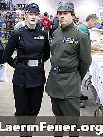 Cómo hacer una ropa de un soldado imperial de Star Wars