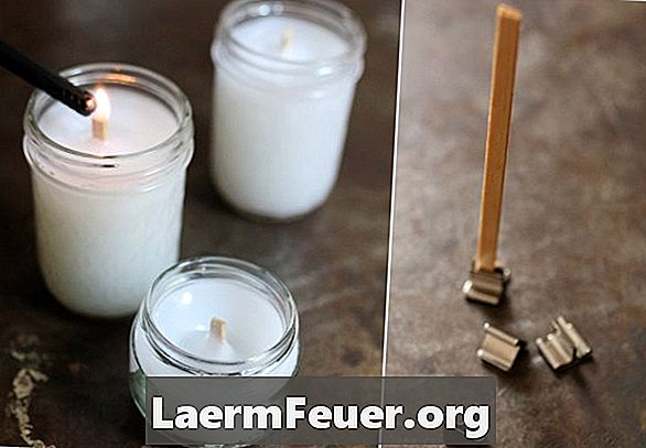 Jak udělat ruční svíčky s dřevěnými knoty
