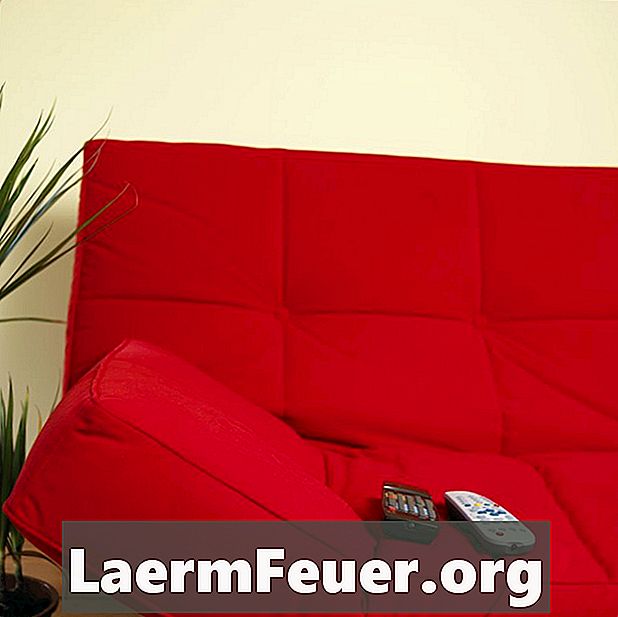 Como montar um sofá-cama de futon com estrutura de metal