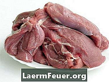 كيفية التعرف على اللحوم الفاسدة