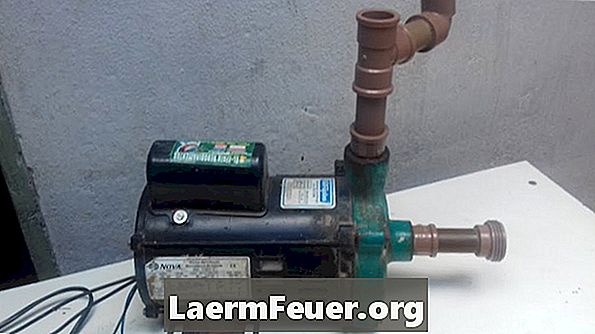 Hur man installerar en pump för en konstgjord damm och kaskad