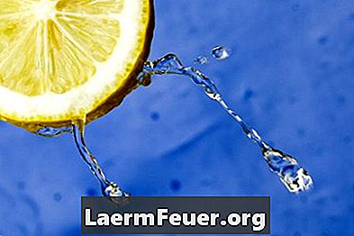 Kako umiti lase z limoninim sokom