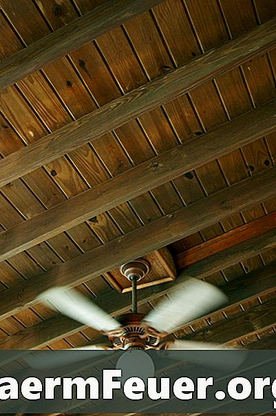 Cum să lubrifiați un ventilator de tavan