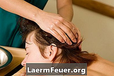 Ako masáž pokožky hlavy pre rast vlasov