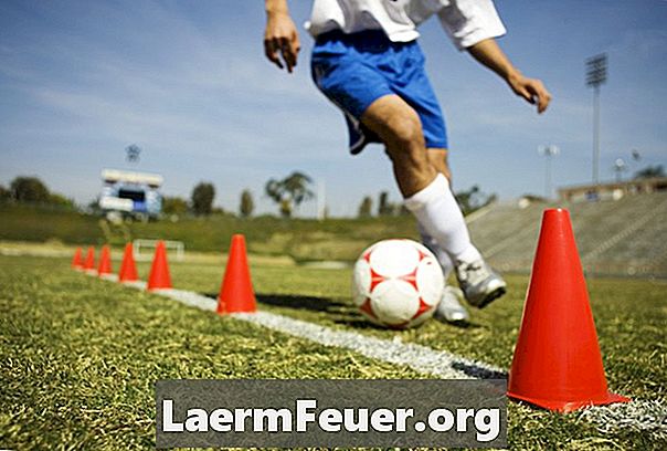 Come migliorare la velocità dei piedi per giocare a calcio