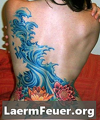 Cómo mezclar las tintas para el tatuaje