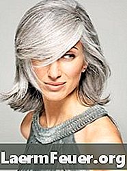 Come dipingere i tuoi capelli d'argento