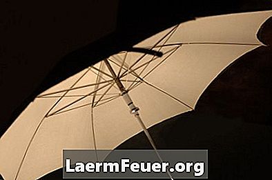 כיצד למחזר מטריה