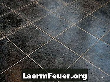 Keraamiliste põrandate põrandale paigaldamiseks vajalikud materjalid