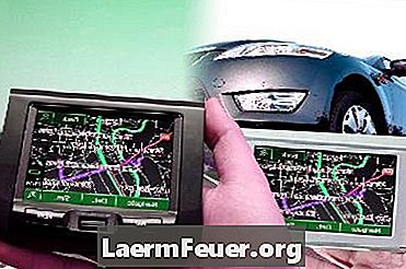 Cómo reiniciar el GPS TomTom XL 335T