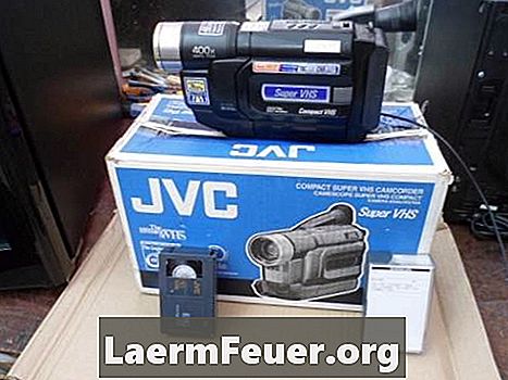 Sådan fjerner du et JVC-videokamera fra beskyttelsesfunktionen