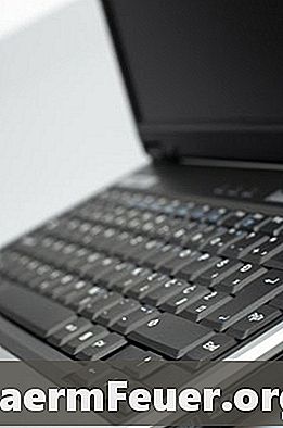 Kako oblikovati Acer Aspire 3000?