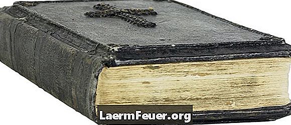 Hvordan avhende en gammel bibel